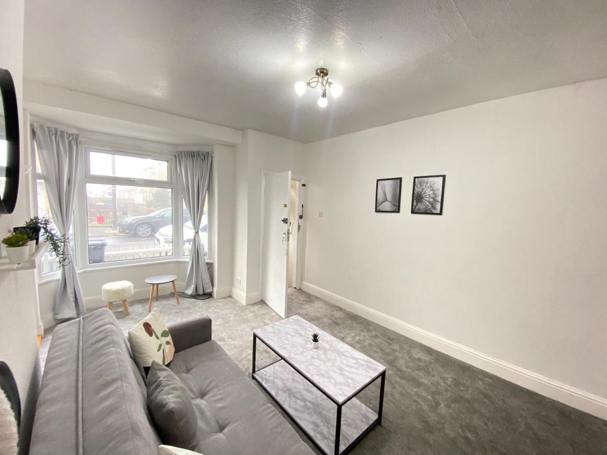 Kisobi Home Bedroom 1 Kingston upon Hull Exterior foto