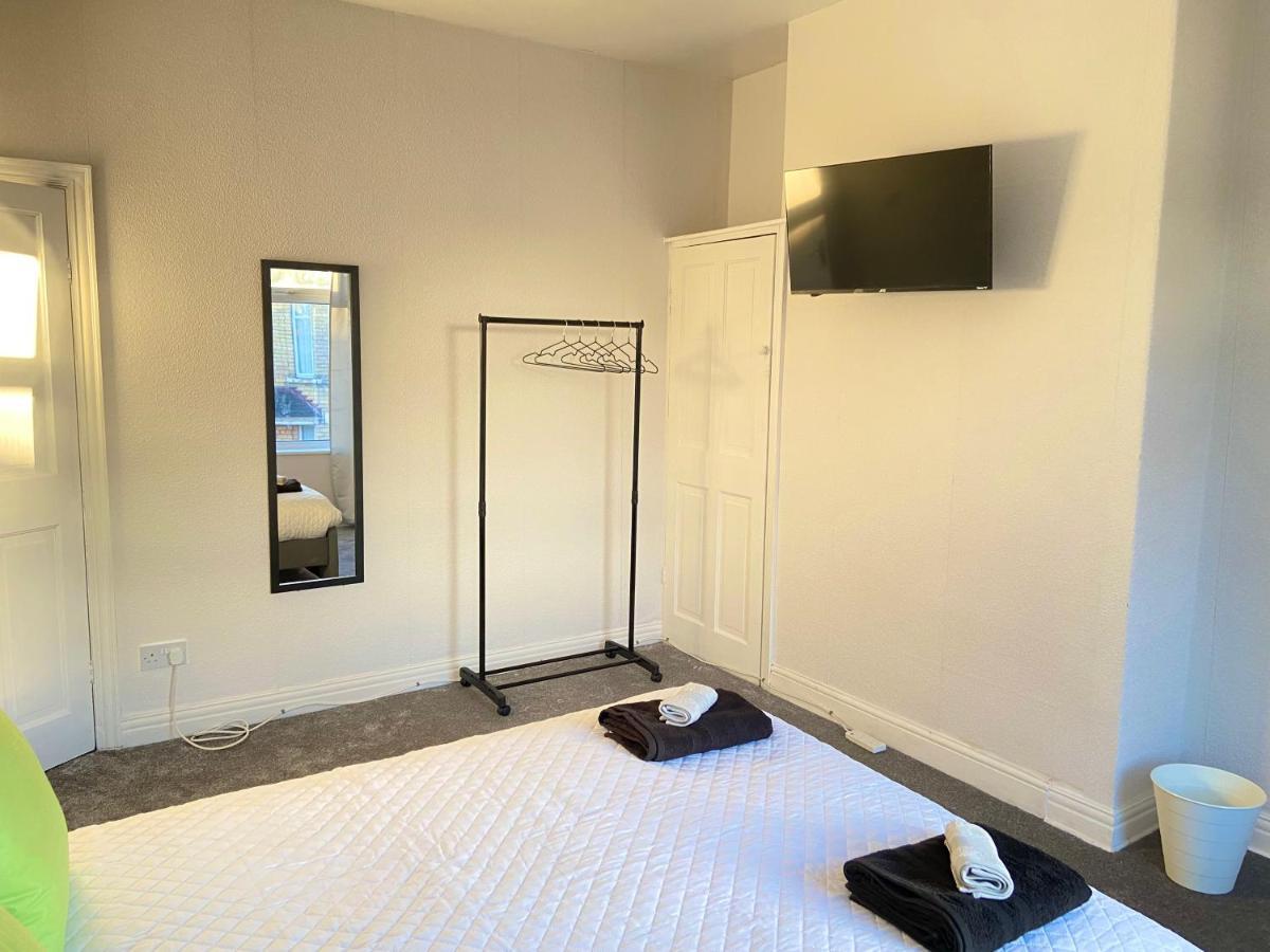Kisobi Home Bedroom 1 Kingston upon Hull Exterior foto